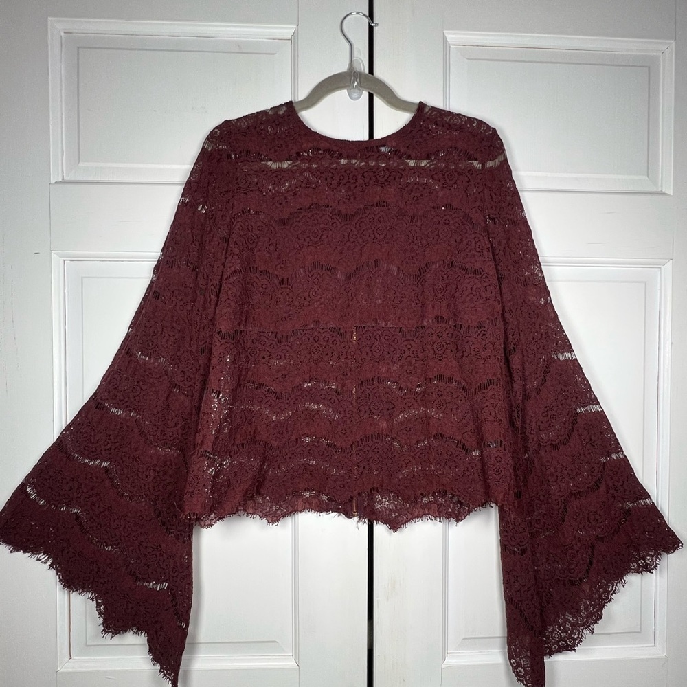 Charlotte Russe Burgundy Lace Long Bell Sleeve Back Zipper Closure Size L